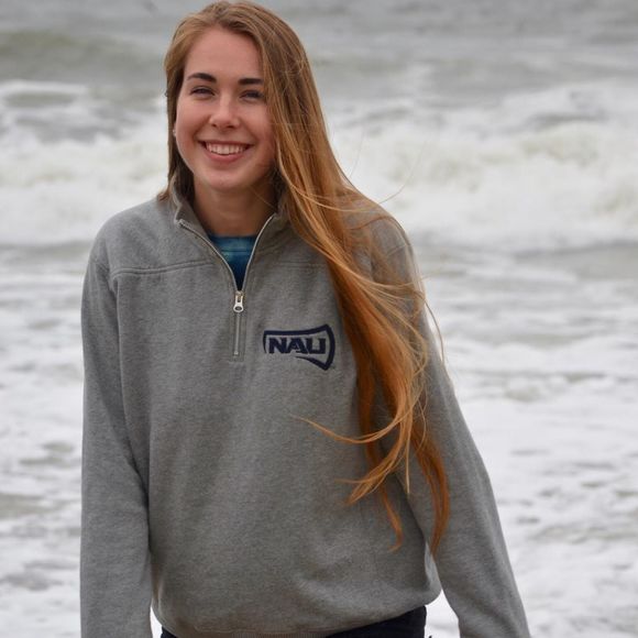 Meet your Posher, Lydia - Picture 1 of 1